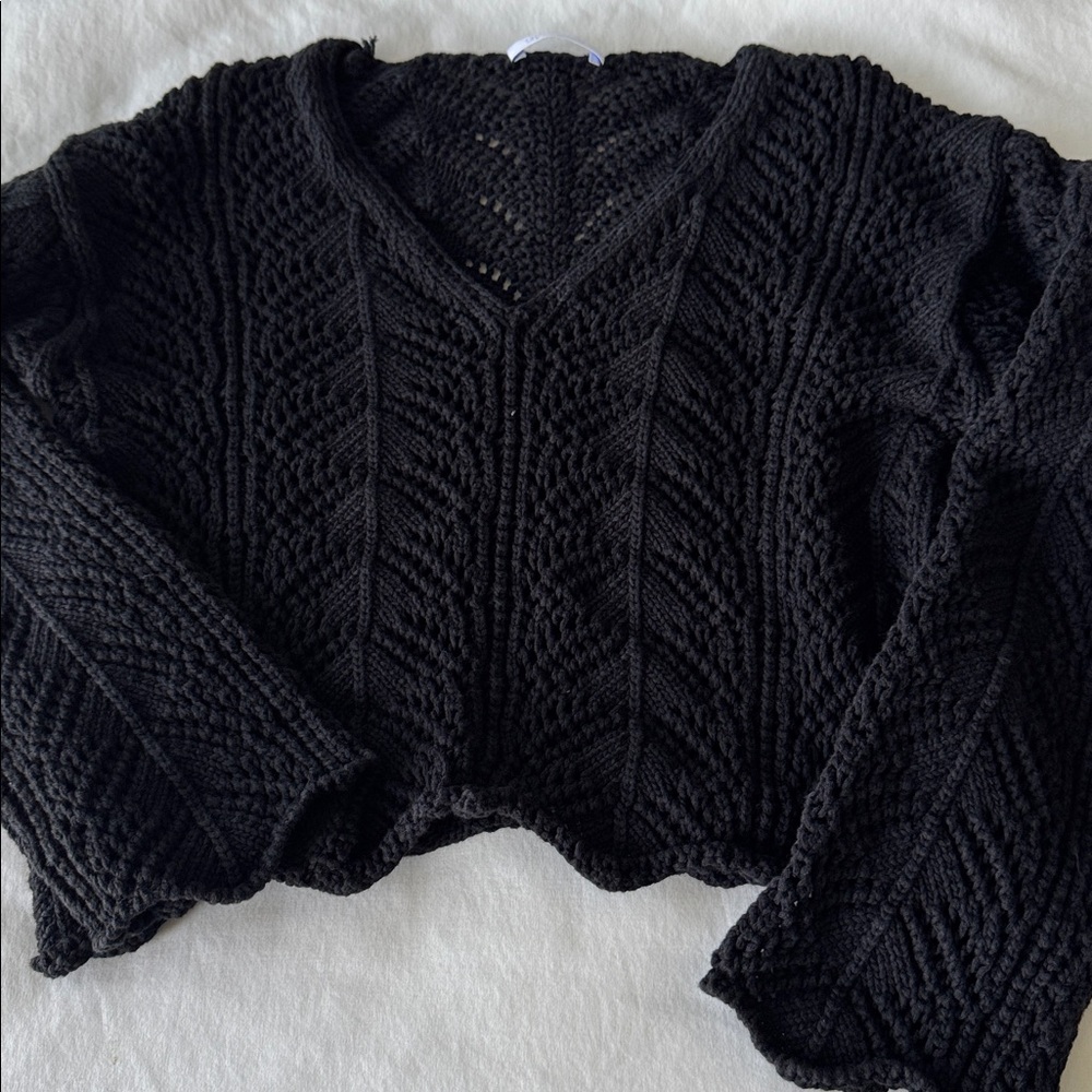 Aritzia sweater